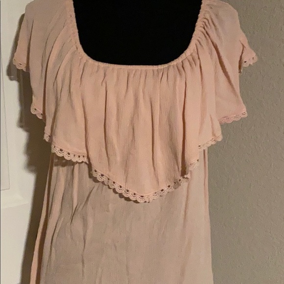 Mossimo L Top in peach - Picture 2 of 5
